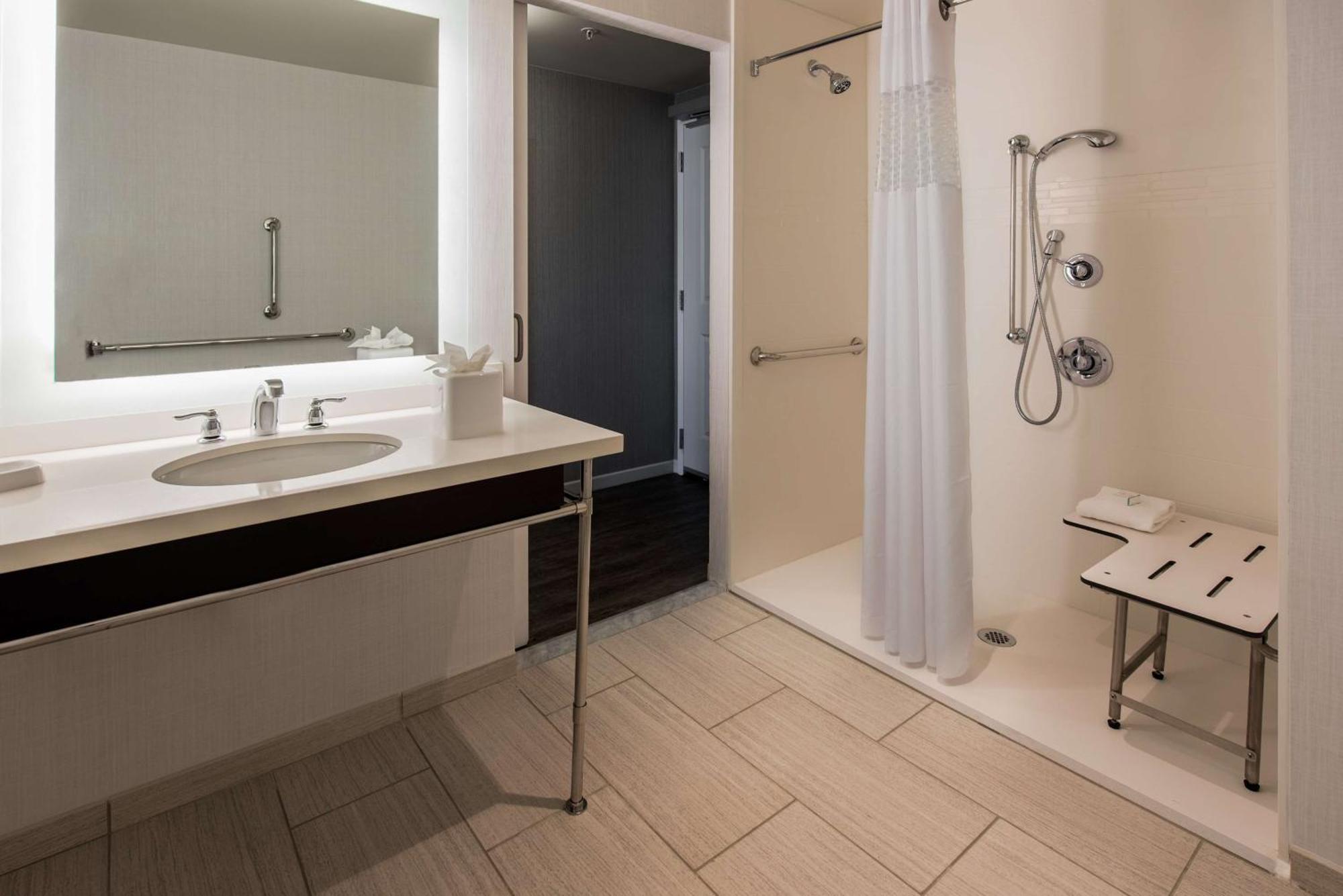 Hampton Inn & Suites Washington, D.C. - Navy Yard Exterior foto